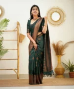 AVANTIKA FASHION Woven Kanjivaram Pure Silk, Art Silk Saree (Green)
