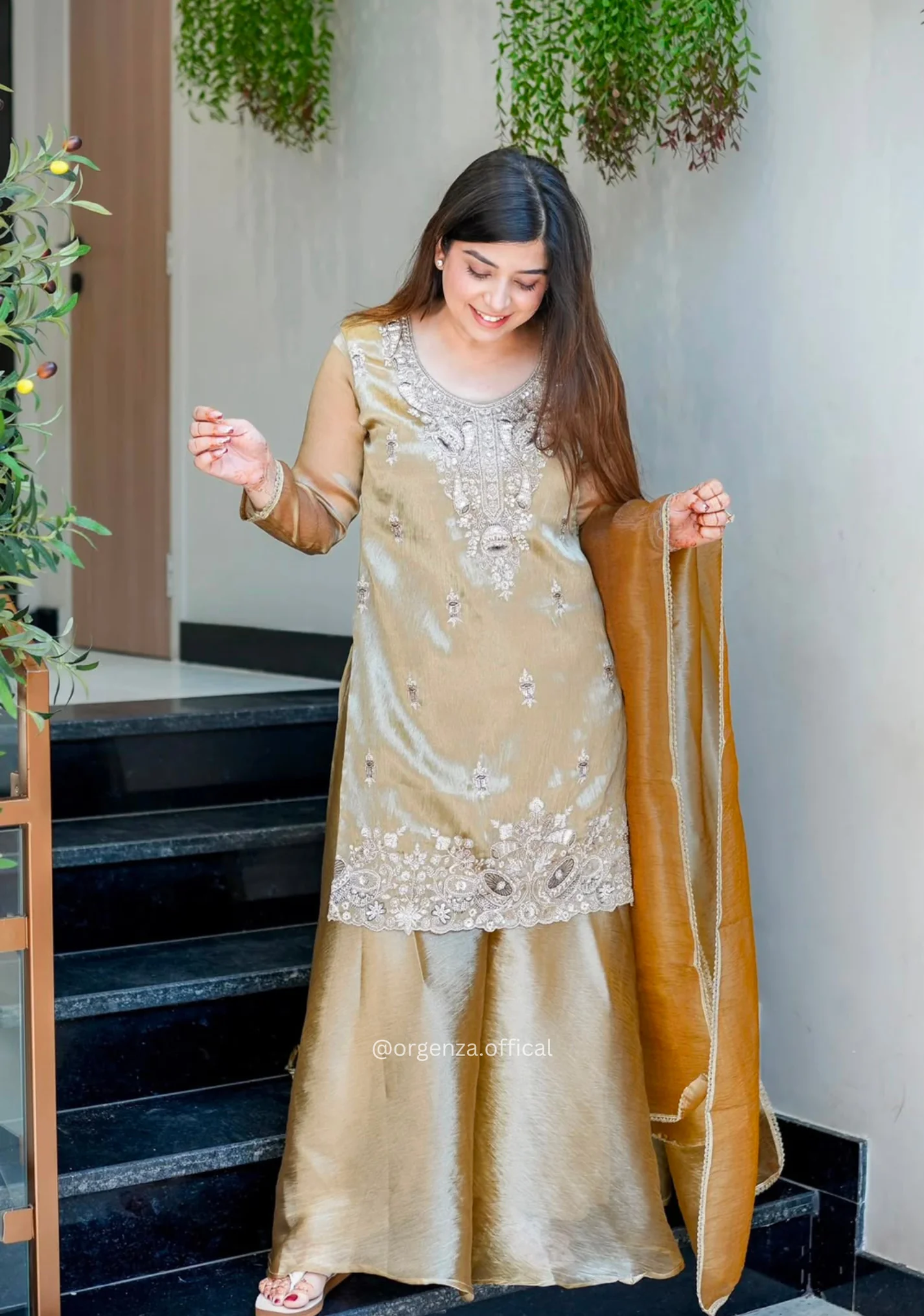 1_4384e969-fb65-4d80-9714-5b338720a932.webp Pure GMY Silk Embroidered Kurta Pant Set with Dupatta - Image 1